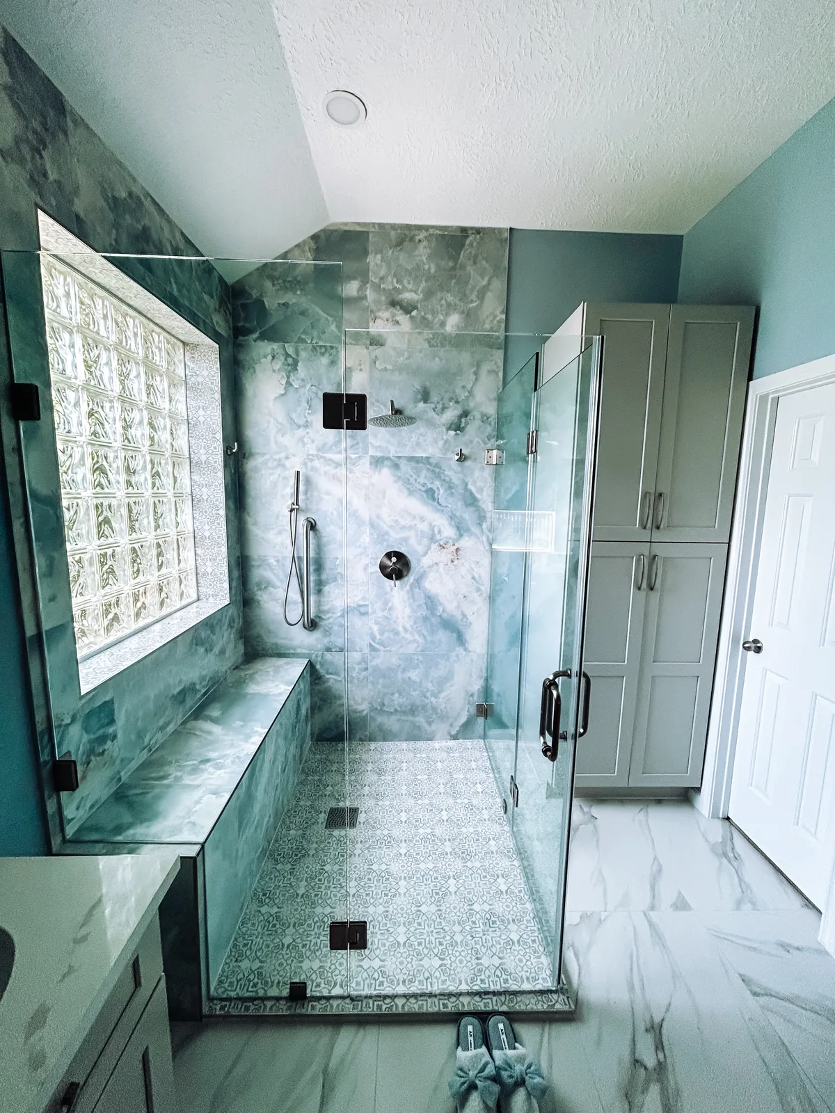 Luxury bath suite remodel in Manvel, TX