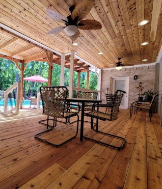 Outdoor Living Contractor in Pearland